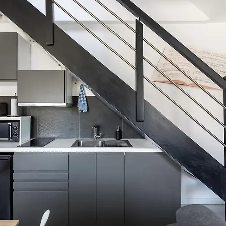 Life Is Music - Casa Vostra - Caution 800 Eur & Id Requises - Proche Tramway-frontiere Apartment *
